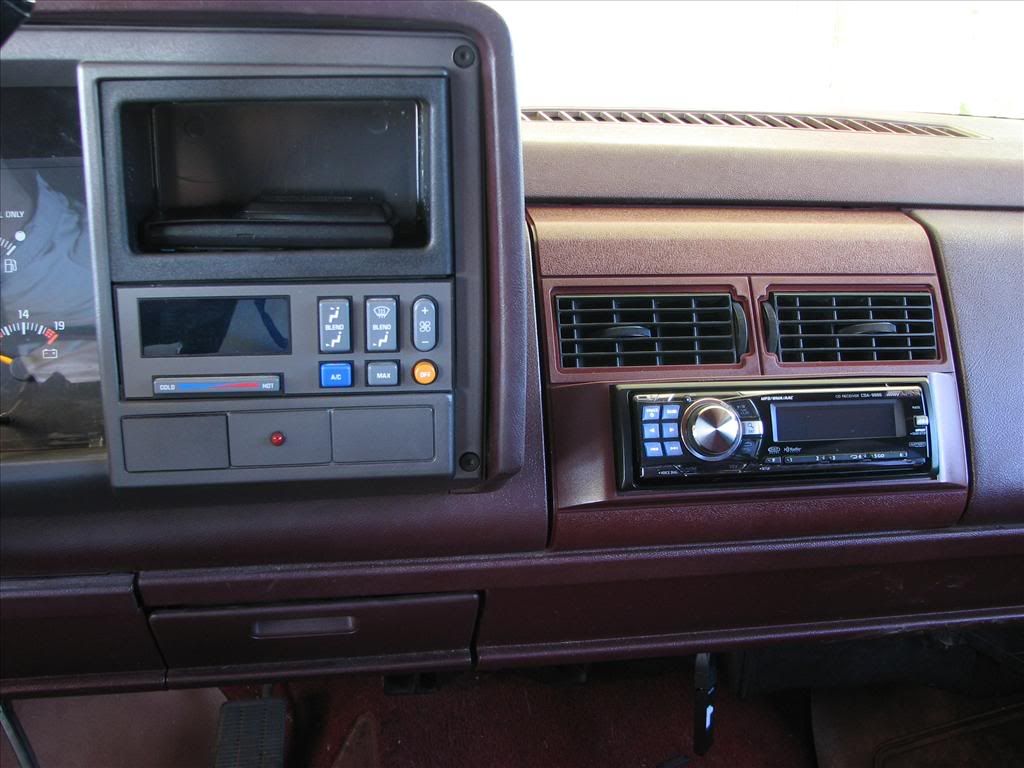 Got photos of your stereo upgrade? - The 1947 - Present Chevrolet & GMC